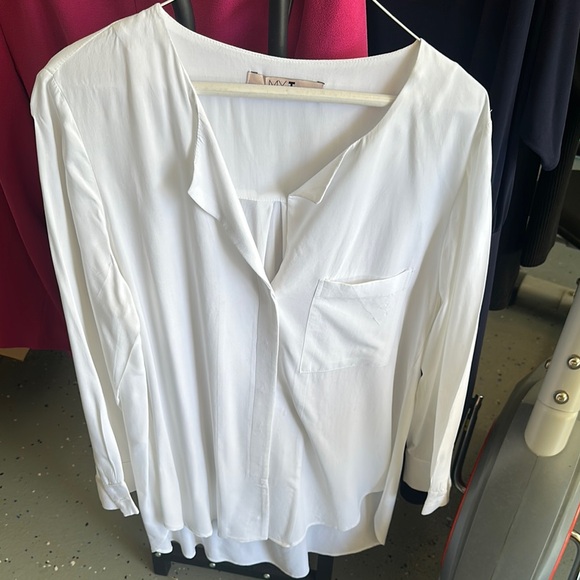 Cream Relaxed Blouse with Mandarin Collar - Picture 2 of 4